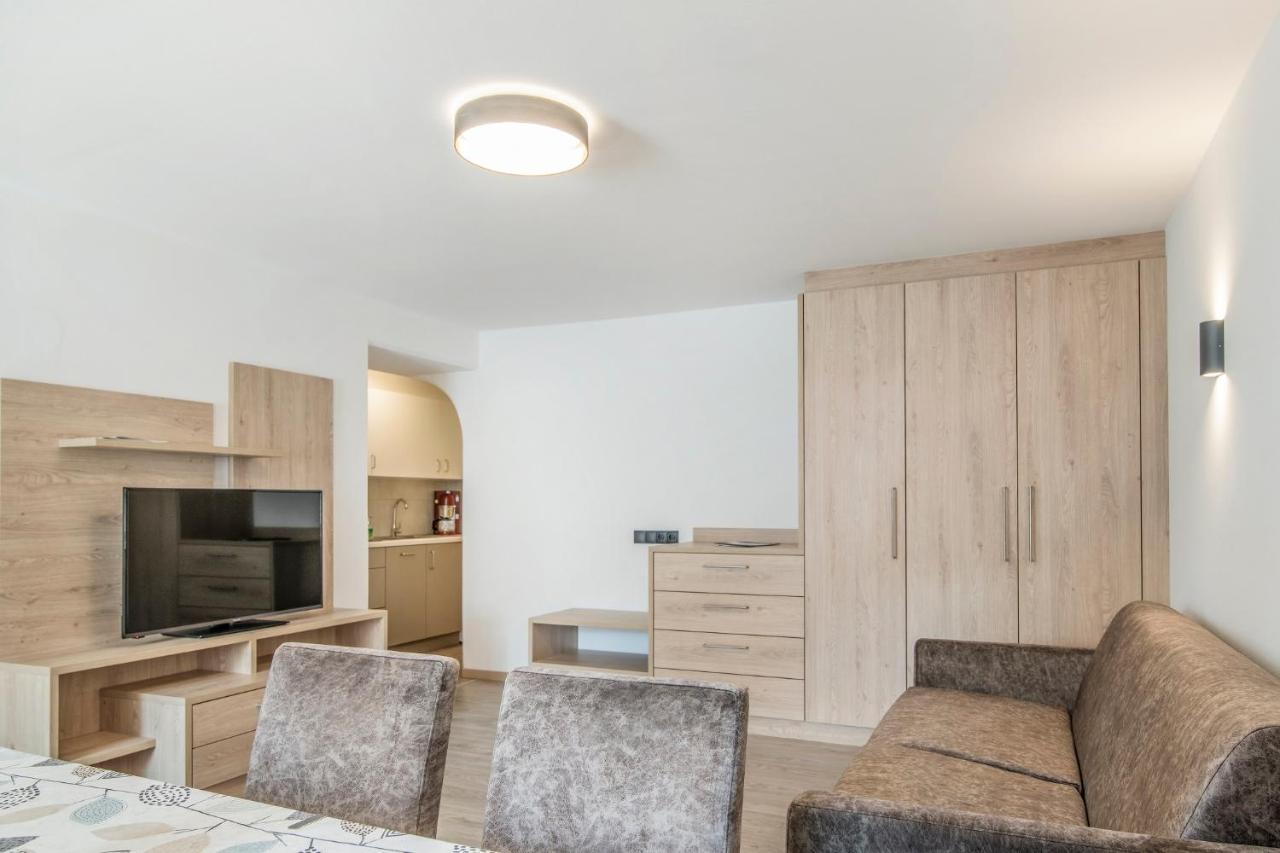Apartments Heidenberger Delle Scuole คอลเลอิซาร์โค ภายนอก รูปภาพ